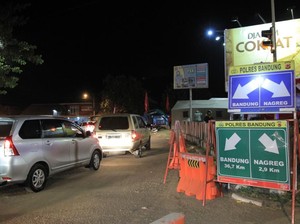 Ada Penyempitan Jalur, Arus Balik di Nagreg Macet