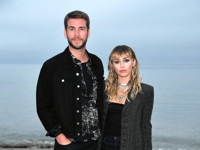 Foto: Miley Cyrus dan Liam Hemsworth (Getty Images/Neilson Barnard) Foto: Miley Cyrus dan Liam Hemsworth (Getty Images/Neilson Barnard)