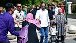 Melihat Akrabnya Jokowi dan Jan Ethes Beli Batik di Pasar Beringharjo