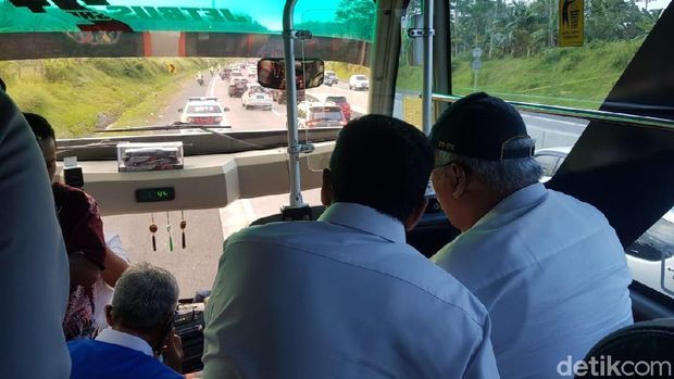 Arus Balik H+3 Lebaran, Tol Bawen-Salatiga Macet di Sejumlah Titik