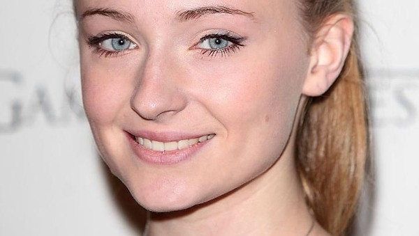 Transformasi Sophie Turner, Dari ABG Sampai Jadi Istri Joe Jonas