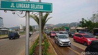 Ekor kendaraan berada di KM 16 Jalan Lingkar Selatan ke arah Anyer.