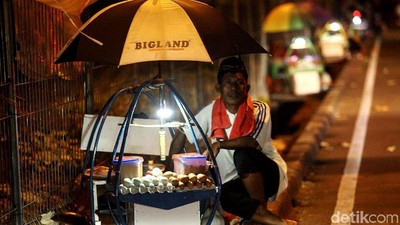 Pedagang Kerak Telor Ketiban Berkah PRJ