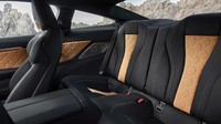 Jok baris kedua BMW M8. Foto: Dok. BMW