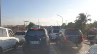 Titik Kemacetan di Jalur Songgom Menuju Gerbang Tol Pejagan