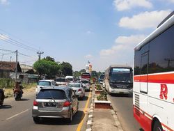 Bobby Tempuh 11 Jam dari Jakarta ke Cirebon Karena Terimbas One Way