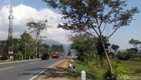 JLA juga menjadi solusi untuk mengurai kemacetan di jalan nasional pusat kota Ambarawa yaitu pasar Projo dan pasar hewan.