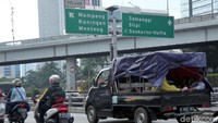 Puncak arus balik mudik 2019 diprediksi akan terjadi malam ini, Minggu (9/6/2019). Pasalnya sejumlah kantor, baik swasta maupun pemerintahan, mulai kembali beraktivitas normal pada Senin (10/6/2019) besok.