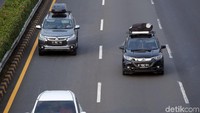 Sejumlah pemudik mulai kembali ke Jakarta usai merayakan lebaran bersama keluarga di kampung halaman, Minggu (9/6/2019).