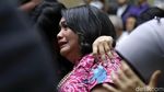 Divonis 8 Tahun Penjara, Karen Agustiawan Menangis