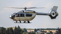 Helikopter H145 punya rotor ekor tertutup dari sistem Fenestron dan mesin Safran Arriel 2E yang lebih kuat, serta avionik Helionix generasi baru dengan autopilot 4-sumbu (Aribus)