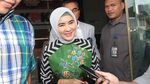Senyum Cerah Dirut Pertamina Usai Diperiksa KPK