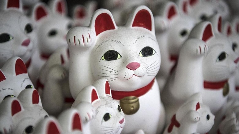 Hasil gambar untuk Maneki Neko, Jepang