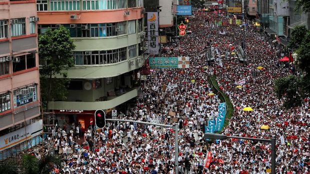 Penampakan aksi protes yang diikuti lebih dari 1 juta warga Hong Kong yang menolak RUU yang mengizinkan ekstradisi ke daratan China
