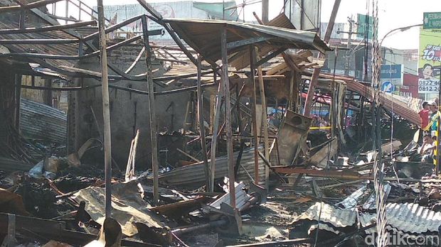 Kebakaran, Pasar Ujungberung Luluh Lantak