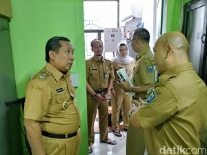 Absen Hari Pertama Kerja, 7 PNS Pemkot Bandung Kena Sanksi
