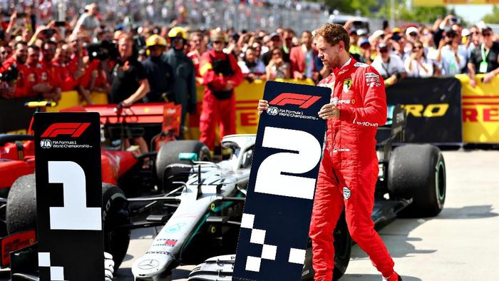 Sebastian Vettel jadi runner up meski finis pertama di GP Kanada (Dan Istitene/Getty Images) Sebastian Vettel jadi runner up meski finis pertama di GP Kanada (Dan Istitene/Getty Images)