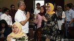 Senyum Eks Dirut Pertamina Karen Agustiawan Jelang Sidang Vonis