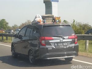 Pulang Mudik Bawa Oleh-oleh, Jangan Sembaragan Taruh Barang di Atap Mobil