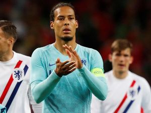 Sudah Oke di Liverpool, Van Dijk Dituntut Lebih Baik Lagi di Timnas Belanda