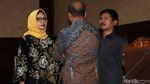 Senyum Eks Dirut Pertamina Karen Agustiawan Jelang Sidang Vonis
