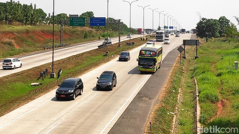 Kondisi Terkini di Tol Cikampek, Lalin Ramai Lancar Kondisi Terkini di Tol Cikampek, Lalin Ramai Lancar