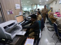 Fakta di Balik Rencana Jokowi Pangkas Jumlah Pejabat Eselon