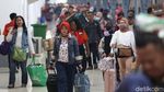 Pemudik Masih Berdatangan di Stasiun Pasar Senen