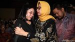Senyum Eks Dirut Pertamina Karen Agustiawan Jelang Sidang Vonis