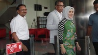 Sofyan Basir ditetapkan KPK sebagai tersangka karena diduga membantu Eni mendapatkan suap dari Kotjo terkait proyek PLTU Riau-1. KPK menduga Sofyan dijanjikan jatah yang sama dengan Eni dan Idrus Marham, yang lebih dulu diproses.