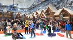 Foto: Keseruan Trans Snow World Bekasi Saat Libur Sekolah
