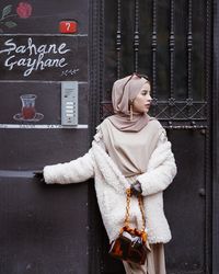 5 Tas Hits yang Lagi Banyak Dipakai Selebgram Hijab, Sudah Punya?