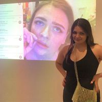 Mahasiswi Ini Jual Video Bersin Hingga Mengupil untuk Biaya Kuliah