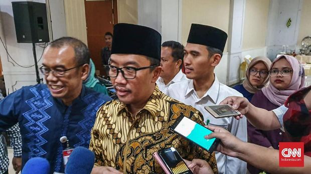 Imam Nahrawi berharap Timnas Indonesia bisa mengalahkan Yordania pada laga uji coba. (