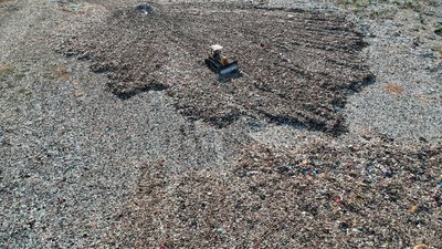 Pasca Lebaran, Volume Sampah di Pantura Capai 500 Ton Per Hari