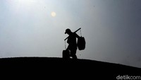 Air disebut sebagai sumber kehidupan manusia. Hal itu dapat dilihat dari besarnya kebutuhan akan air bersih dalam kehidupan sehari-hari.