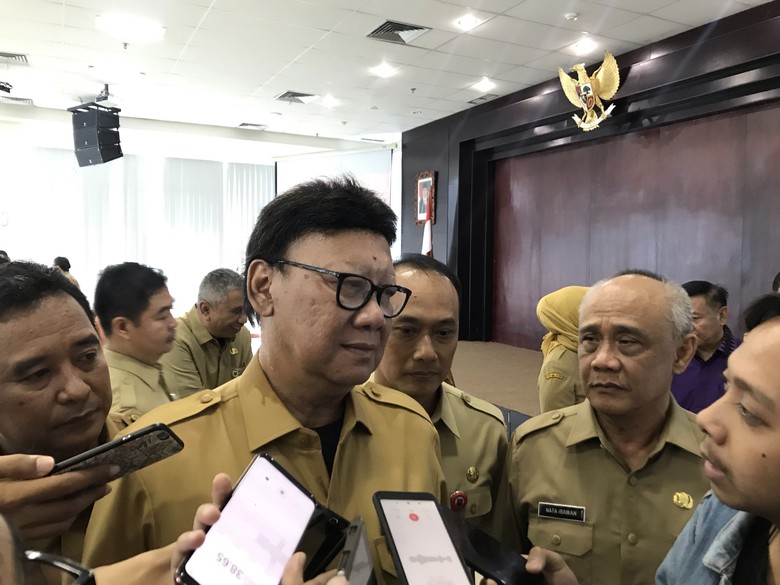 Mendagri Dukung Usul KPU Agar UU Pilkada Tak Direvisi Usai Tahapan Dimulai Mendagri Dukung Usul KPU Agar UU Pilkada Tak Direvisi Usai Tahapan Dimulai