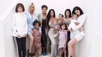 Psalm akan menambah ramai keluarga Kardashian generasi kedua. Dok. Instagram/kimkardashian