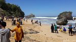 Foto: Pantai dengan Taman Cantik di Gunungkidul