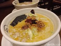 Ramen Honolu: Ramen Halal Berkuah Kental Dengan Topping Karaage