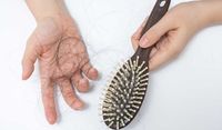 Punya Hobi Makan Aneh, Dokter Temukan Bola Rambut di Perut Anak Ini