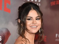 Mobil Sederhana 8 Orang Terkenal Hollywood