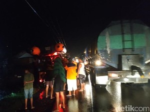 Longsor Terjang Padang Pariaman, 1 Orang Tewas