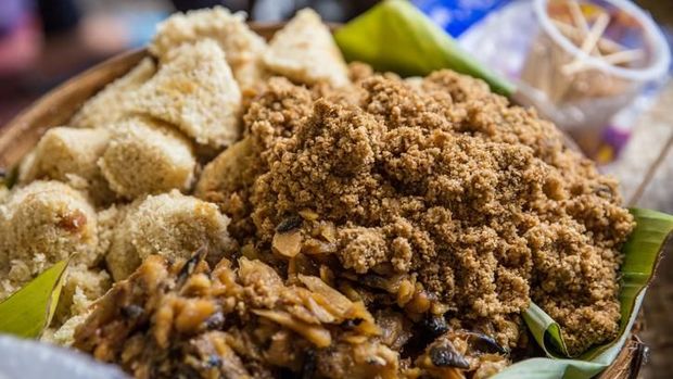 tiwul. traditional indonesian food made of casava and sugar