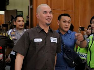 Ambil Formulir Pilwali Surabaya, Ahmad Dhani Bidik Cawali atau Cawawali?