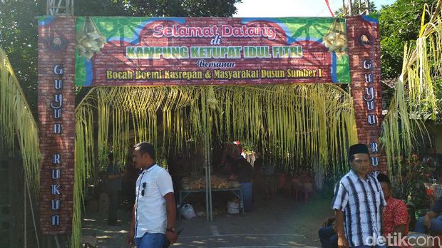 Kampung ketupat di Blitar/