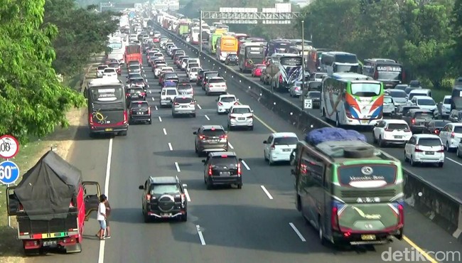 Berita Populer: Mobil Presiden Sudah Tua hingga Fakta RI Disesaki Mobil