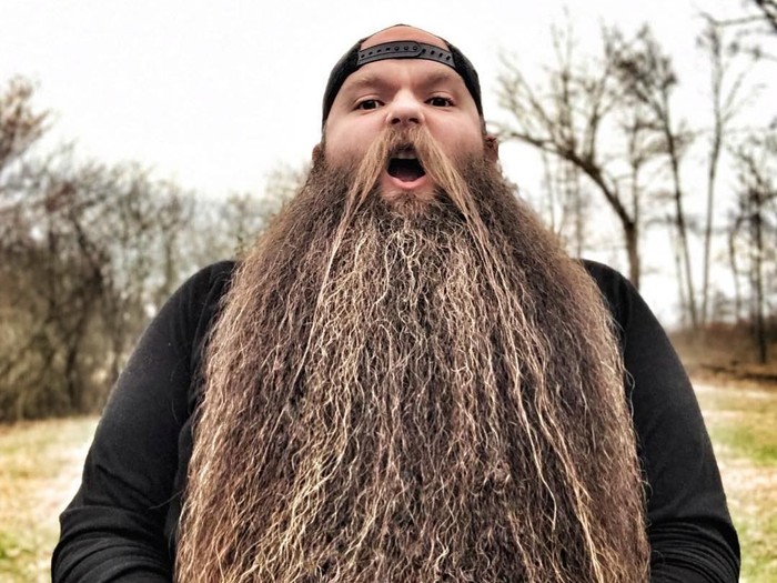 Lance Wooton, pria yang panjangkan jenggot selama lima tahun. Foto: Instagram @lan_woo Lance Wooton, pria yang panjangkan jenggot selama lima tahun. Foto: Instagram @lan_woo