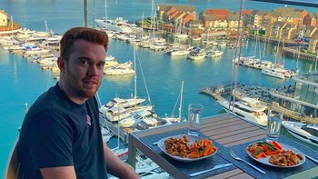 Dan Legg baru berusia 19 tahun, tapi ia mengklaim jadi kaya raya berkat belajar bisnis otodidak dari YouTube. Foto: Instagram