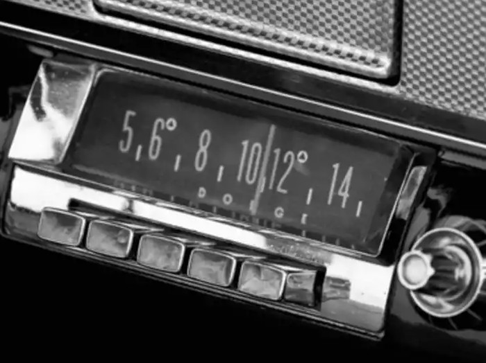 Radio mobil sempat dilarang